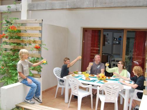 Neat studio with dishwasher on the border of the Ardèche