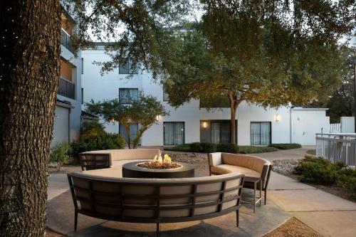 Courtyard by Marriott- Austin Round Rock