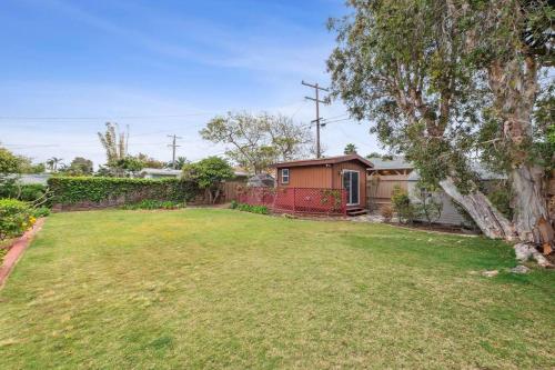 Cozy Carlsbad Home - 2 blocks to Beach