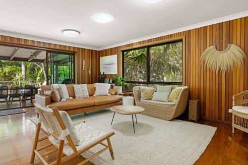 20 Steps - Beachfront Home - Stunning & Stylish - North of Byron in New Brighton