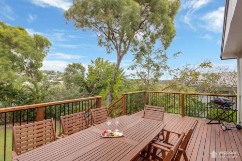 Poppies Cottage - Cooee Bay Beachside Retreat