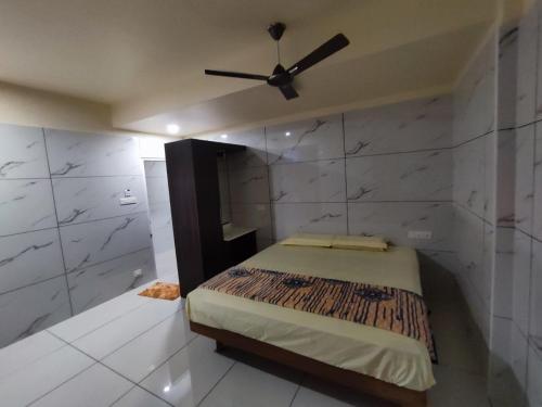 QUILON RESIDENCY KOLLAM in Vidya Nagar
