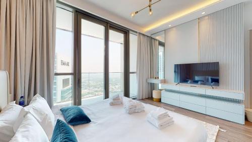 Primestay - Downtown Views 2BR in Downtown Dubai - image 4