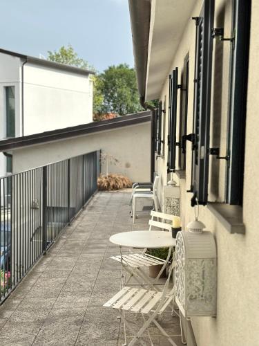 Xenia Apartments - Milano Studio Deluxe - Design & Comfort