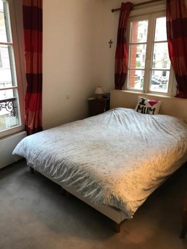 Superbe maison individuelle dans Paris, Paryż (zdjęcie 7)