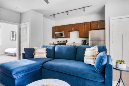 CozySuites Music Row Charming 1BR free parking 49 in Nashville, USA