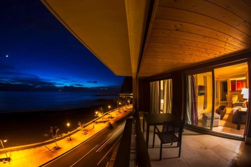 Balcón del Puerto, Ático-Solarium