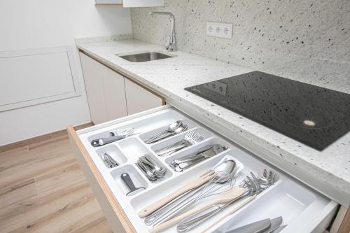 Albergue A Fabrica near สนามบินซานติอาโก เด กอมโปสเตลา