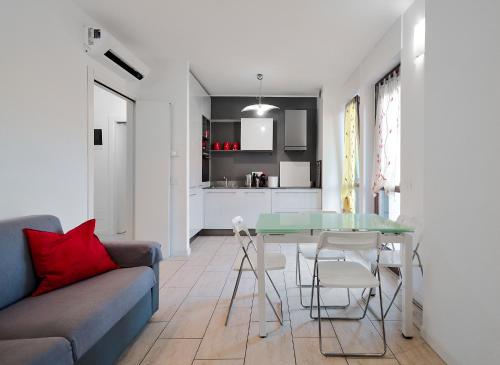 Xenia Apartments - New and Bright Urban Housing, Milano