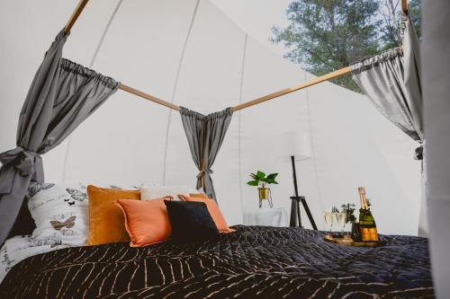 Golden Glamping nad Narwią