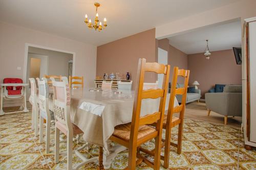 Le gîte des deux familles (Le gite des deux familles) in Montieramey