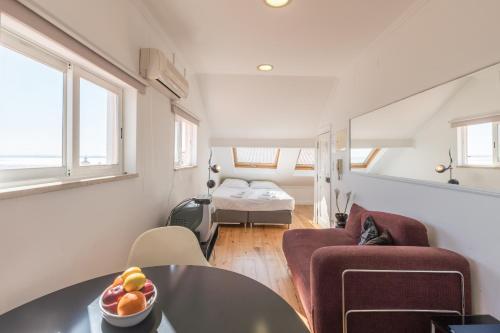 Bright Studio Apartment in Alfama, Lisbon, Historic Heart & Great Views - TTL99, Lisbonne