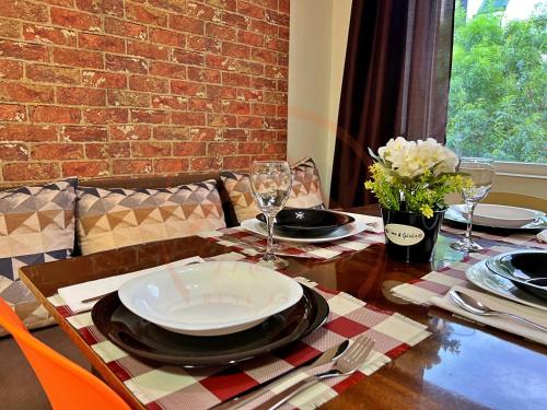 Tranquil Retreat in the Heart of Sofia: 2BR, Sofía (foto 9)