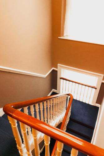 Phoenix Park Hotel - image 7