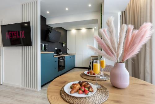 Studio Apartment image 10