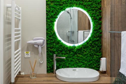 Studio Apartment image 7