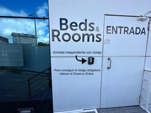 ทางเข้า, Vigo Beds & Rooms in วิโก้
