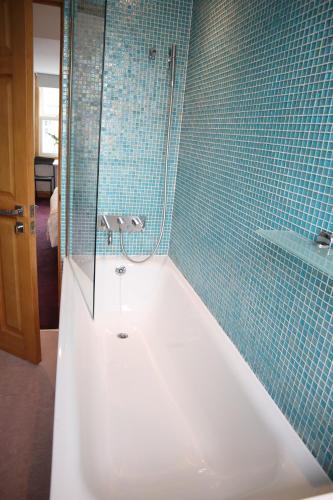 rooms close to central london 2 3