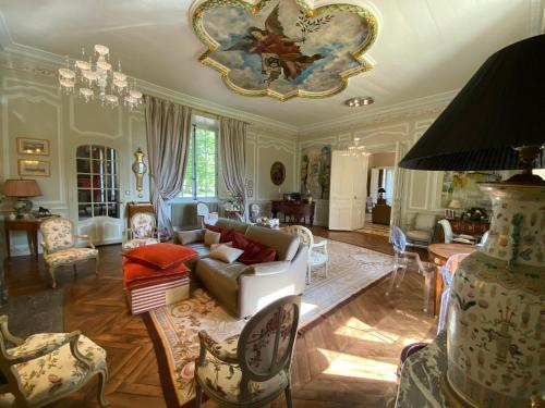 Château de Bouesse en Berry (Chateau de Bouesse en Berry) in بويس