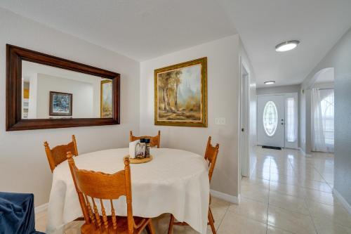 Pet-Friendly Haines City Home Walk to Lake Eva! in Haines City, USA