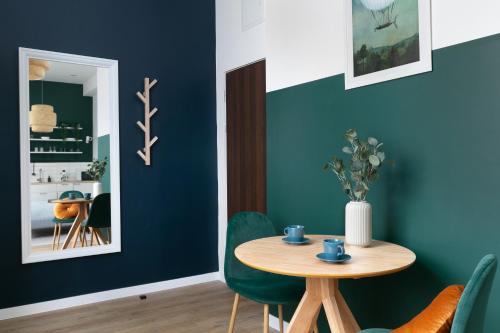 Charming Apartment, Wawel & Old Town Krakow 5