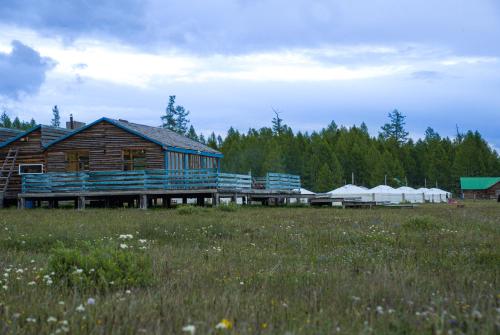 Udvendig, Nature Door Resort, Khuvsgul province, Mongolia in Hatgal