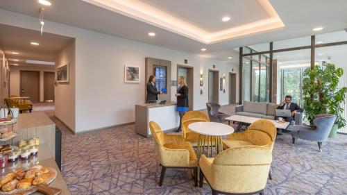 The Samuel Hotel - image 2