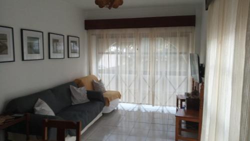 Apartamento T1, em altura a 150m da praia...Altura