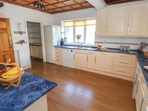 ทัศนียภาพภายนอกโรงแรม, Hillside Lodge in ชันบาดาร์น ฟินิด
