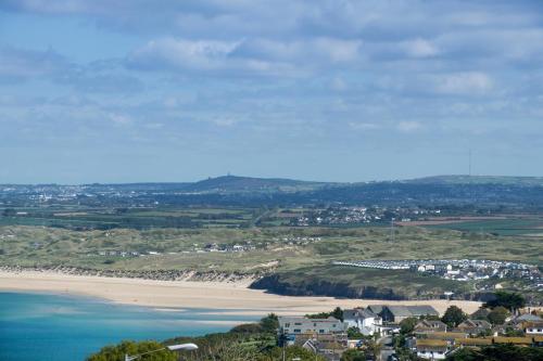 Cedar Lodge, Carbis Bay