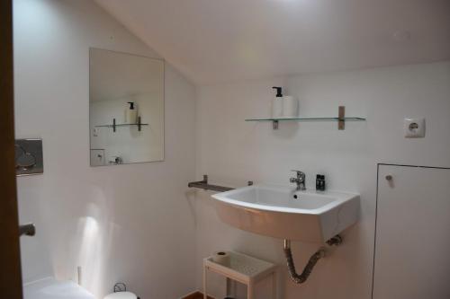 Apartament in Cais do Sodré with river view - TTL51 4