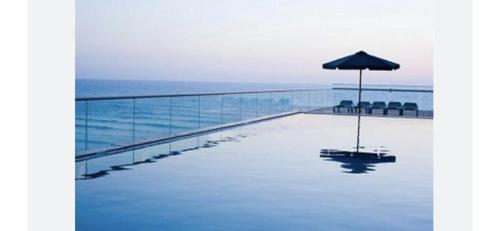 View, תמר על הים in Bat Yam