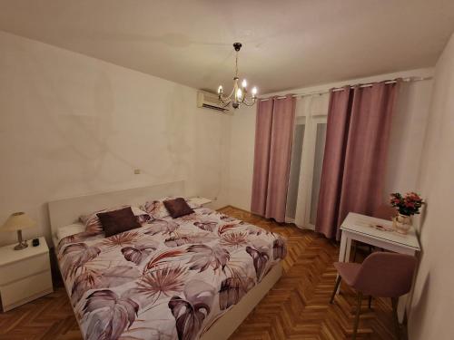 Double or Twin Room with Garden View