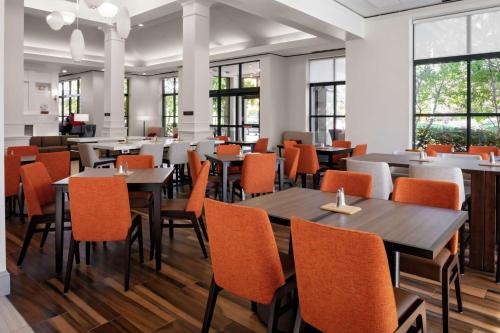 Restaurace, Hilton Garden Inn Atlanta Perimeter Dunwoody in Brookhaven