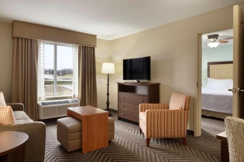 Homewood Suites by Hilton Kalamazoo-Portage