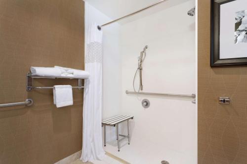 Hampton Inn & Suites Birmingham Airport Area - main image