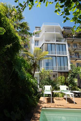 Casa do Barao – Lisbon, NY