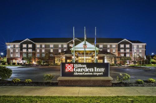 Hilton Garden Inn Akron-Canton Airport