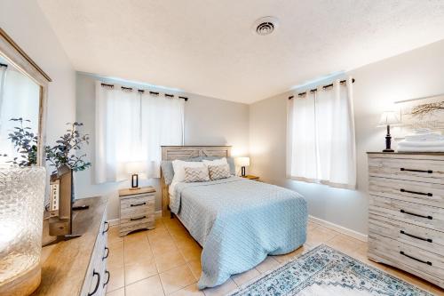 Italy Hill Estate in Pulteney