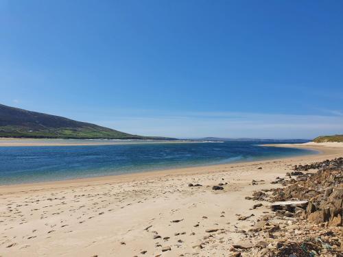 沙灘, Teach Aindí (newly renovated cottage) (Teach Aindi (newly renovated cottage)) in 貝爾馬利特