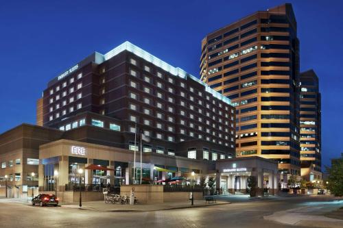 Embassy Suites Cincinnati - RiverCenter