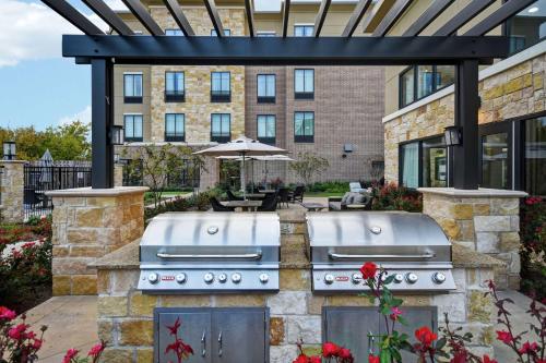 Homewood Suites by Hilton Dallas Arlington South