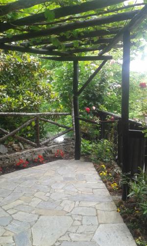 Traditional Guesthouse Archontoula - image 5