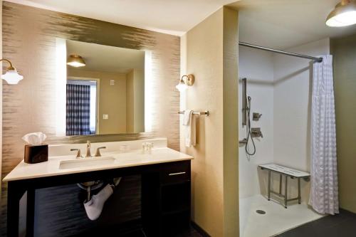 Homewood Suites by Hilton Dallas Arlington South - image 12