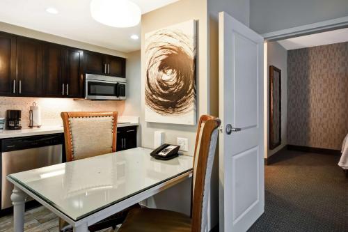 Homewood Suites by Hilton Dallas Arlington South