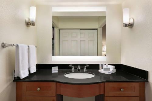 Homewood Suites by Hilton Dallas-Park Central Area