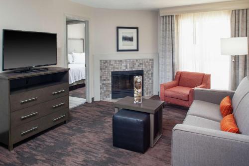 Homewood Suites by Hilton Dallas-Irving-Las Colinas - main image