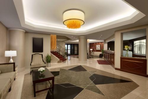 Hilton Arlington in Arlington, USA