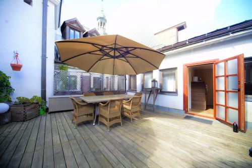Unique flat with a private terrace on the rooftop, Ryga