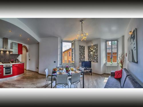 3 bedrooms, 5 beds